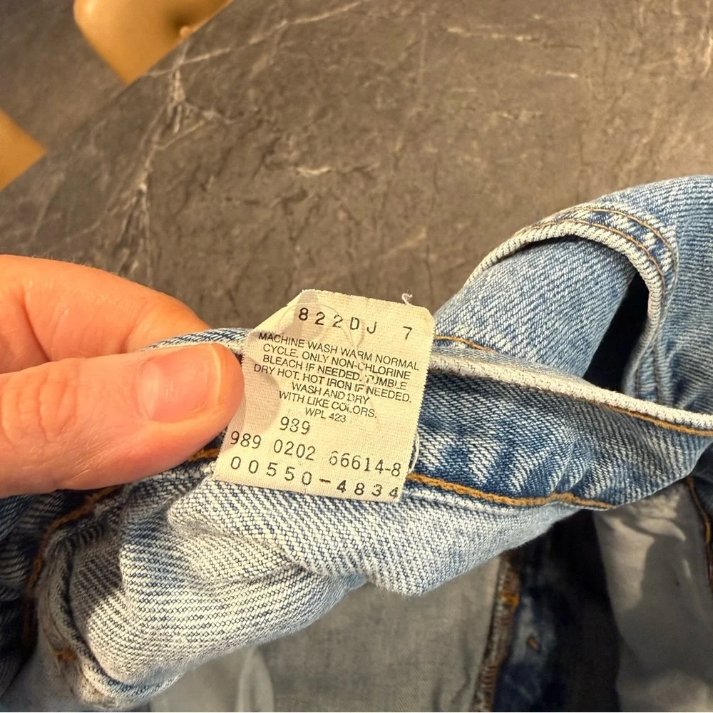 Levi’s 38x34 men’s 550 vintage relaxed straight leg jeans Y2K